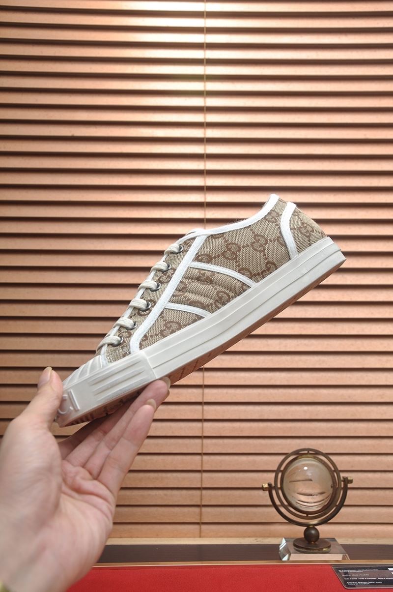 Gucci Low Shoes